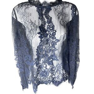 Adiva Sheer layer flower dark romantic feminine whimsigoth keyhole button Large